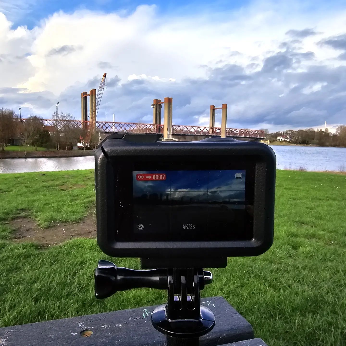 I'm trying the timelapse function from another new camera..
Practice for my trip to Canada